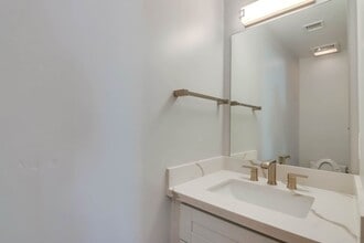 2796-2796 E St in San Diego, CA - Building Photo - Building Photo