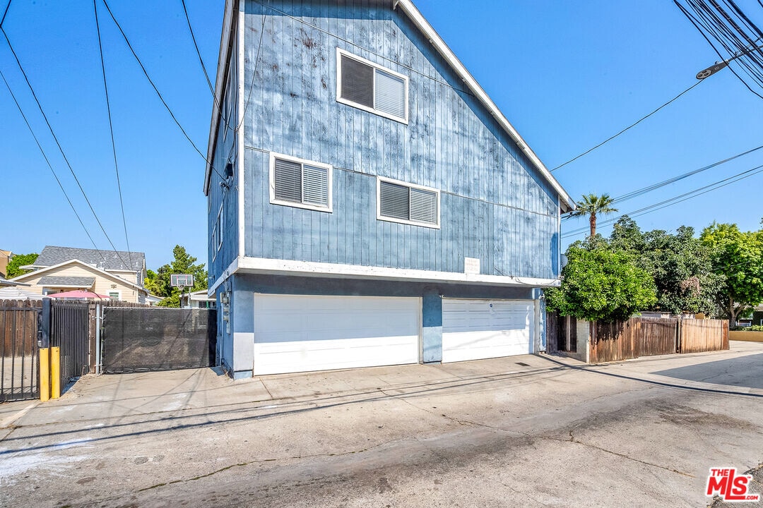 7343 Comstock Ave in Whittier, CA - Building Photo