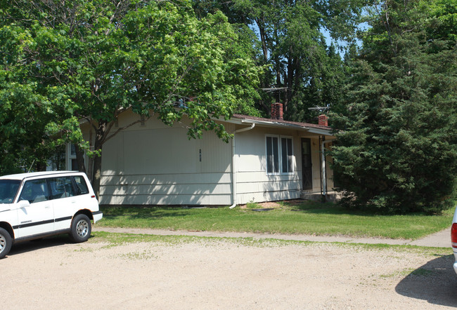 1421-1427 Ward Ave in Hudson, WI - Building Photo - Building Photo