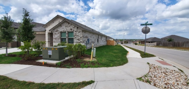 1513 Ida Nell Pearson St in Leander, TX - Building Photo - Building Photo