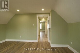 1243 Langmuir Ave in London, ON - Building Photo - Building Photo