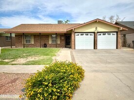 1817 Hugh Royer Pl in El Paso, TX - Building Photo