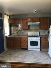 124 N 32nd St in Camden, NJ - Building Photo - Building Photo