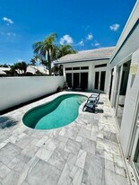 3656 Mykonos Ct in Boca Raton, FL - Building Photo