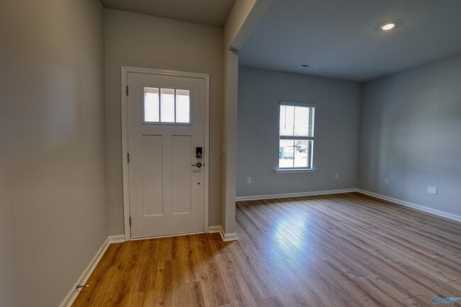 14440 Mountain Strm Dr in Athens, AL - Building Photo - Building Photo