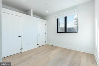 965 Frankford Ave in Philadelphia, PA - Building Photo - Building Photo