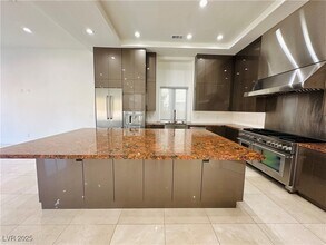 2025 Grouse St in Las Vegas, NV - Building Photo - Building Photo