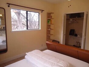 2306 Longview St in Austin, TX - Building Photo - Building Photo