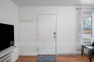 631 W Jordan St in Pensacola, FL - Building Photo - Building Photo