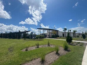 371 Preston Cv Dr in St. Cloud, FL - Building Photo - Building Photo