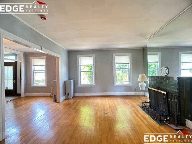 property at 24 Leamington Rd