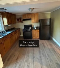 22 Fairmount St, Unit 2 in New Bedford, MA - Building Photo - Building Photo