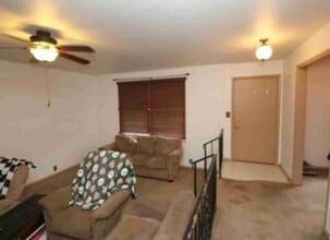 401 Georgia Pkwy in Washington, IL - Building Photo - Building Photo