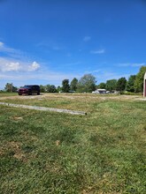 2020 Rhodelia Rd in Payneville, KY - Building Photo - Building Photo