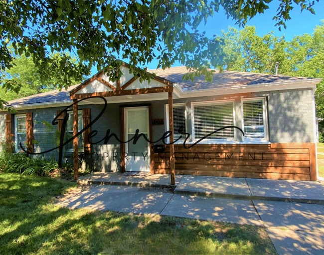 property at 503-B SE Florence Ave