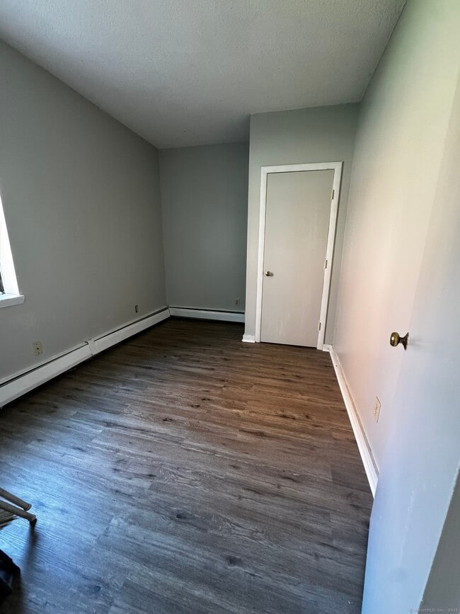 54 Maple Ave in Hartford, CT - Building Photo - Building Photo