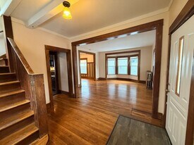 151 Sweet St NE in Grand Rapids, MI - Building Photo