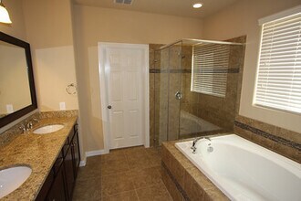 24776 Buck Creek in San Antonio, TX - Building Photo - Building Photo