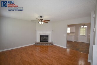 2524 Lone Oak Dr in Murfreesboro, TN - Building Photo - Building Photo