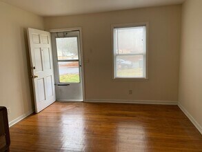300 Lucerne St in Greensboro, NC - Building Photo - Building Photo