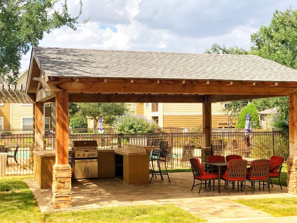 Stonegate in Amarillo, TX - Foto de edificio