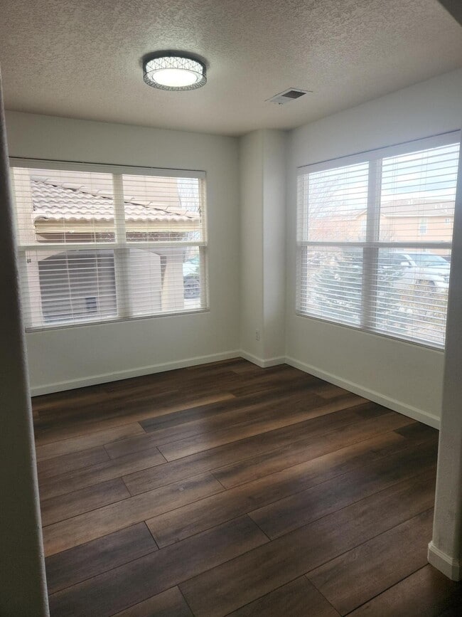 1943 Busher St SE in Albuquerque, NM - Building Photo - Building Photo