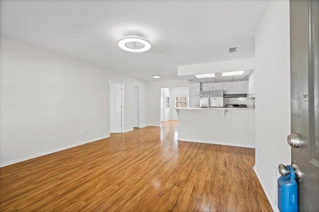 7707 Watson St in Austin, TX - Building Photo - Building Photo