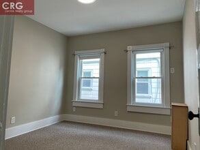 294 Boston Ave, Unit 1 in Medford, MA - Building Photo - Building Photo