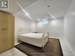 74 Baroness Crescent in Toronto, ON - Building Photo - Building Photo