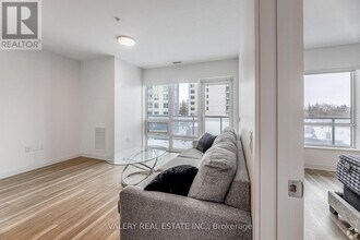 155 King St N in Waterloo, ON - Building Photo - Building Photo