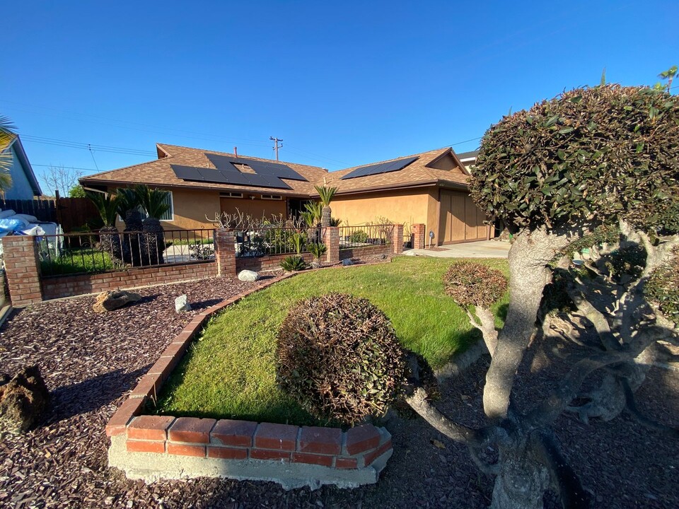 4341 Jade Ave in Cypress, CA - Building Photo