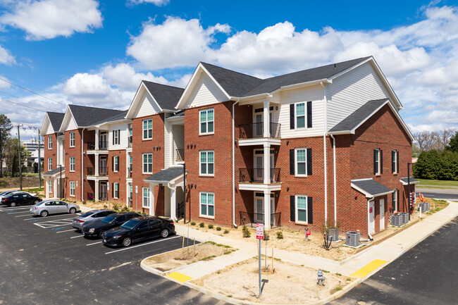 Brook Villas in Richmond, VA - Foto de edificio - Building Photo