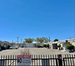 Pioneer Apartments in Albuquerque, NM - Building Photo - Building Photo