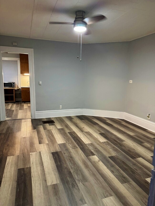 318 W Hurlbut Ave in Belvidere, IL - Building Photo - Building Photo