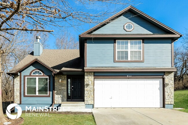 property at 711 S Kisner Ct