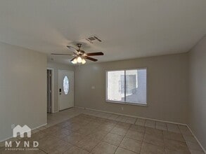 1368 S Christy Ln in Las Vegas, NV - Building Photo - Building Photo