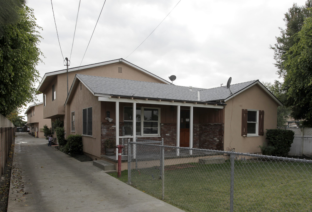 8362 Whitaker St in Buena Park, CA - Building Photo