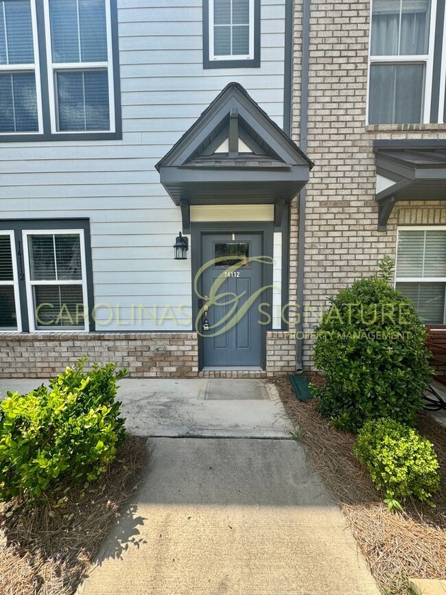 14112 Loyola Ridge Dr in Charlotte, NC - Building Photo - Building Photo
