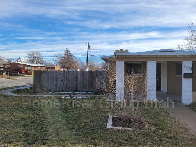property at 1233 Concord St