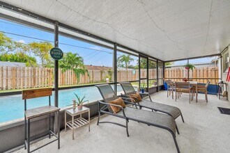 11461 NW 45th Pl in Sunrise, FL - Building Photo - Building Photo