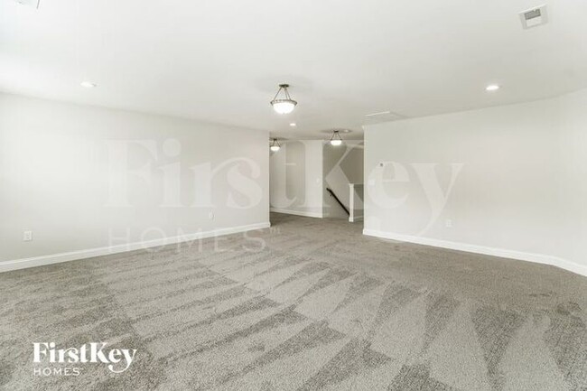 4641 Skyview Trail in High Point, NC - Building Photo - Building Photo