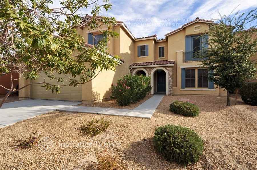 6728 Arrow Hill St in North Las Vegas, NV - Building Photo
