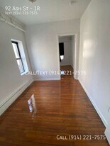 92 Ash St in Yonkers, NY - Building Photo