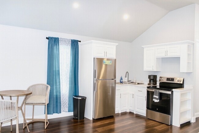 property at 2 Lula Dr