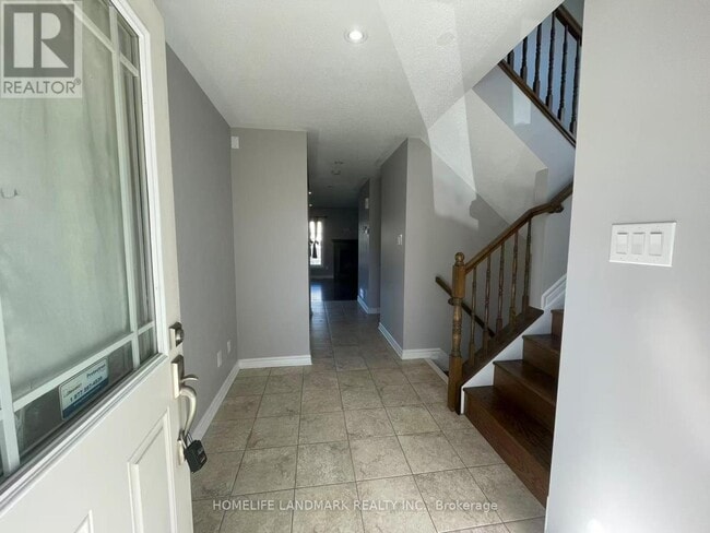 1345 Klondike Rd in Ottawa, ON - Building Photo - Building Photo
