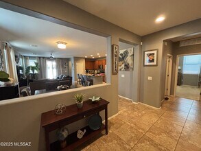 6844 S Benedetti Ct in Tucson, AZ - Foto de edificio - Building Photo