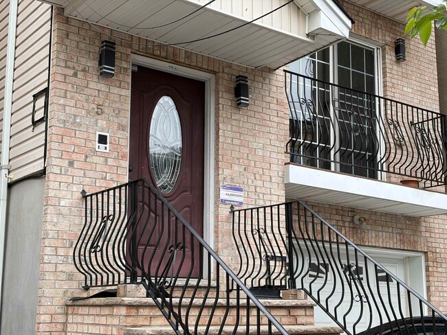 5 Skillman Ave in Jersey City, NJ - Building Photo - Building Photo