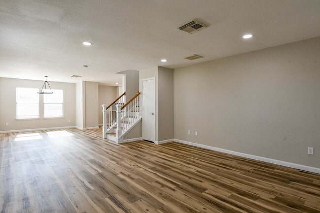 20807 Lansing Ridge Ln