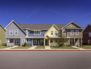 Cobalt Row in Murfreesboro, TN - Building Photo - Building Photo