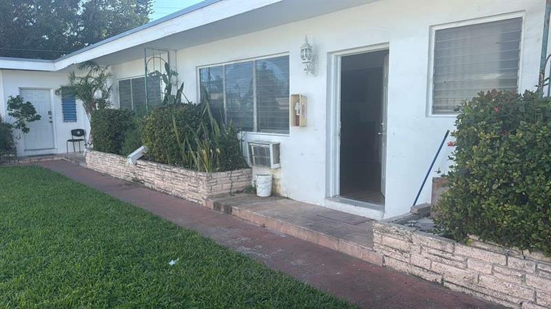 750 83rd St in Miami Beach, FL - Foto de edificio